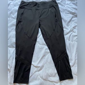 Workout Cropped Black Leggings